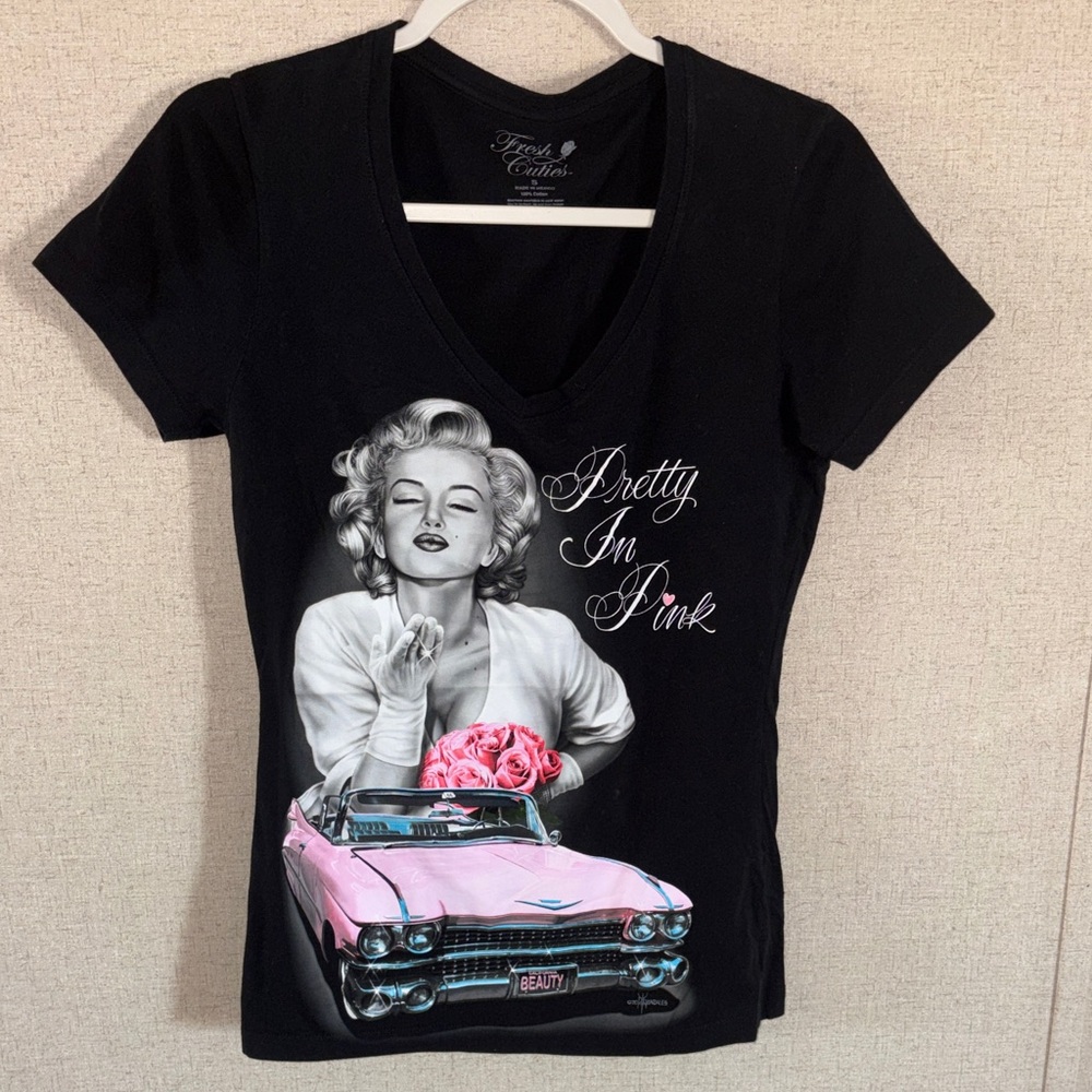Marilyn Monroe Pretty In Pink Graphic Tee Small Retro Pin-Up Cadillac Rockabilly